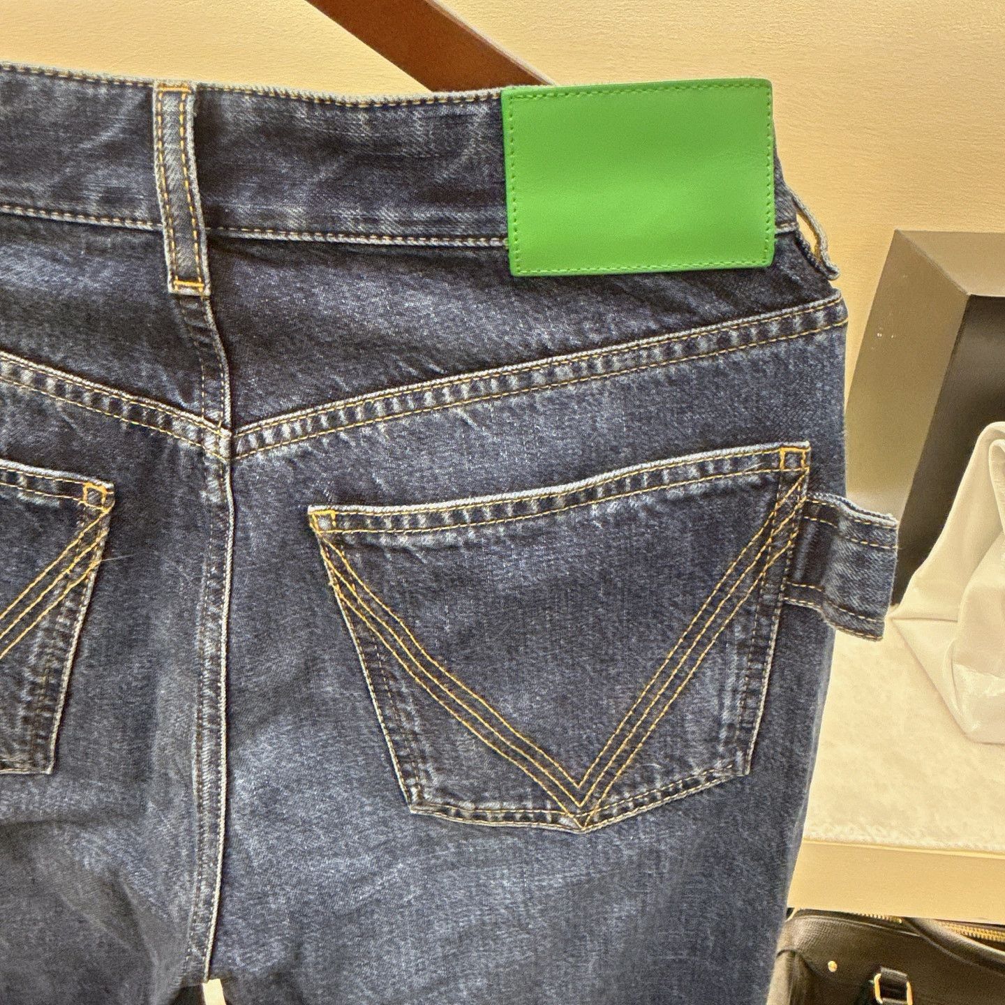 Bottega Veneta Bottega Veneta Green Leather Patch Jeans Size 40 Size 27" / US 4 / IT 40 - 7 Thumbnail