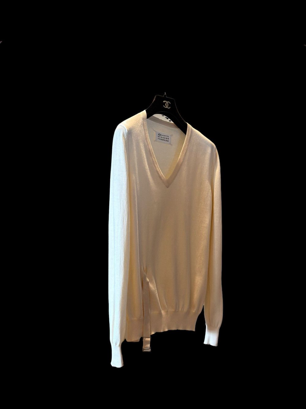 Maison Margiela Maison Margiela Buckled V-Neck Sweater Size M Size M / US 6-8 / IT 42-44 - 16 Thumbnail