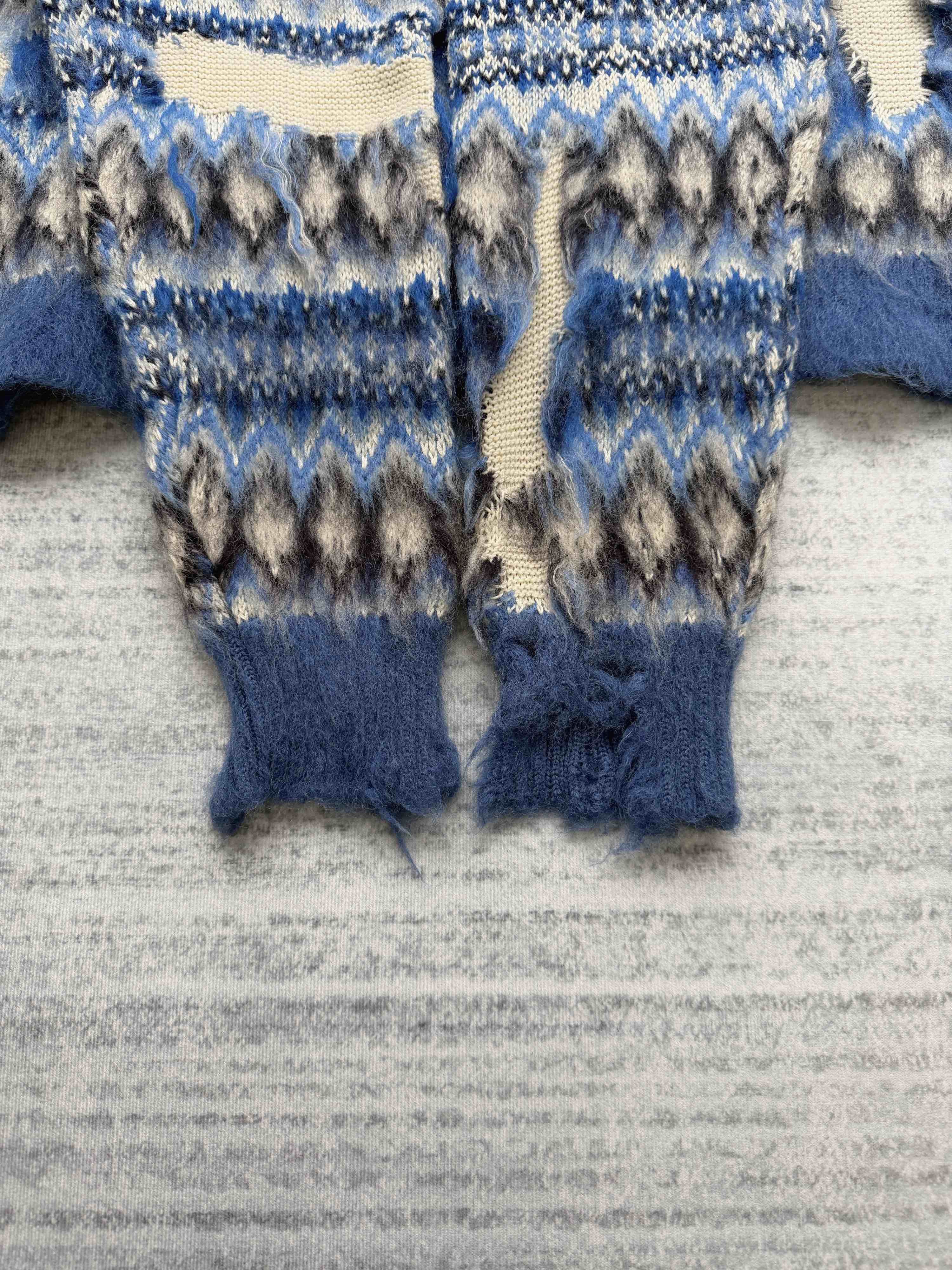 Maison Margiela Maison Margiela Distressed Diamond Sweater Size S Size S / US 4 / IT 40 - 6 Thumbnail