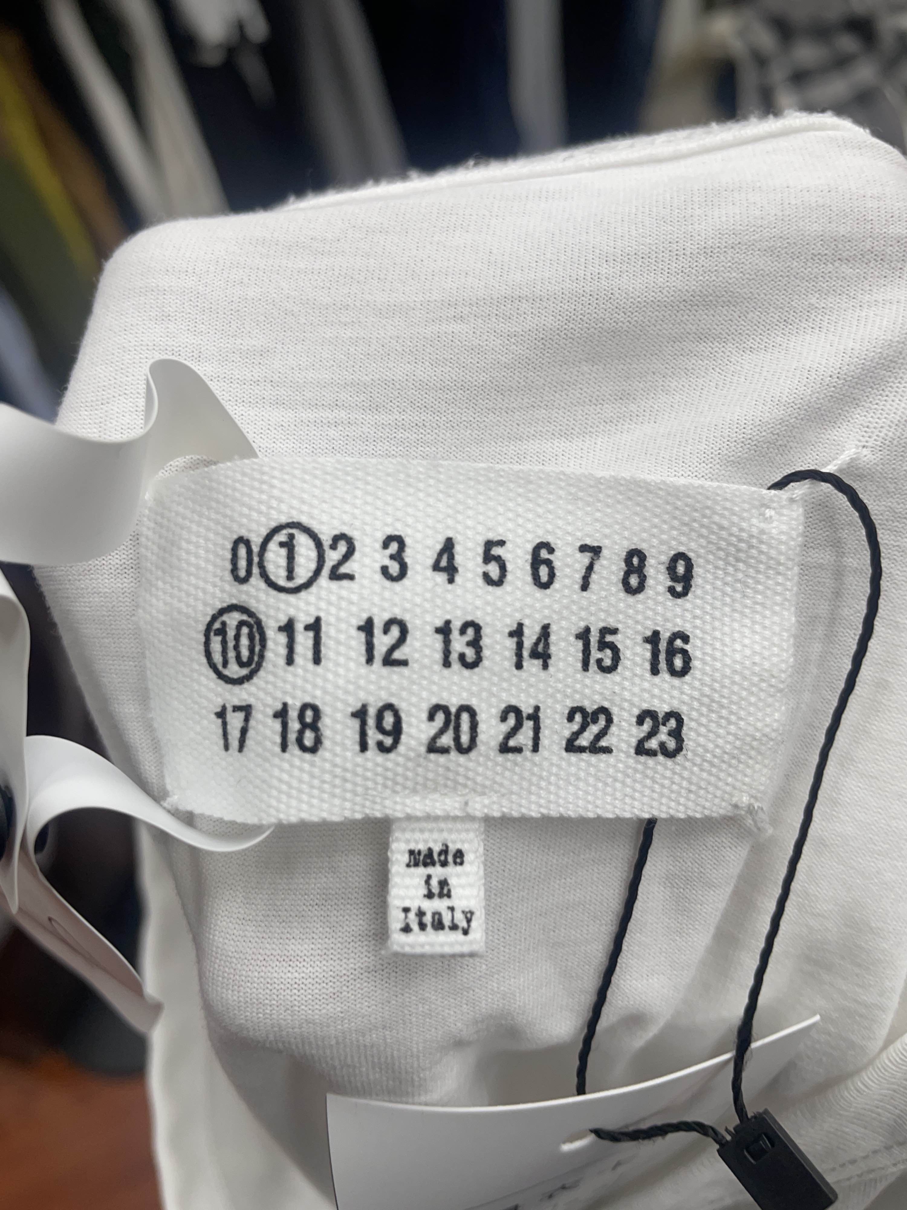Maison Margiela Maison Margiela Numeric Logo T-Shirt Size S Size US S / EU 44-46 / 1 - 3 Thumbnail