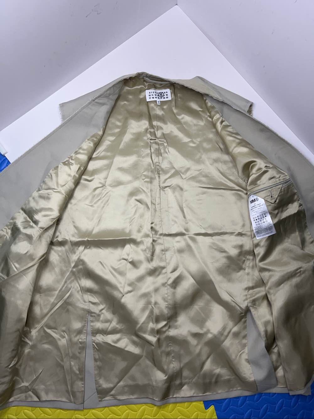 MM6 MM6 Maison Margiela Beige Sleeveless Vest Size S Size S / US 4 / IT 40 - 7 Thumbnail
