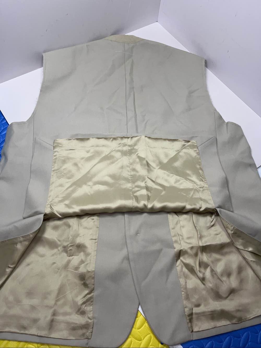 MM6 MM6 Maison Margiela Beige Sleeveless Vest Size S Size S / US 4 / IT 40 - 8 Thumbnail
