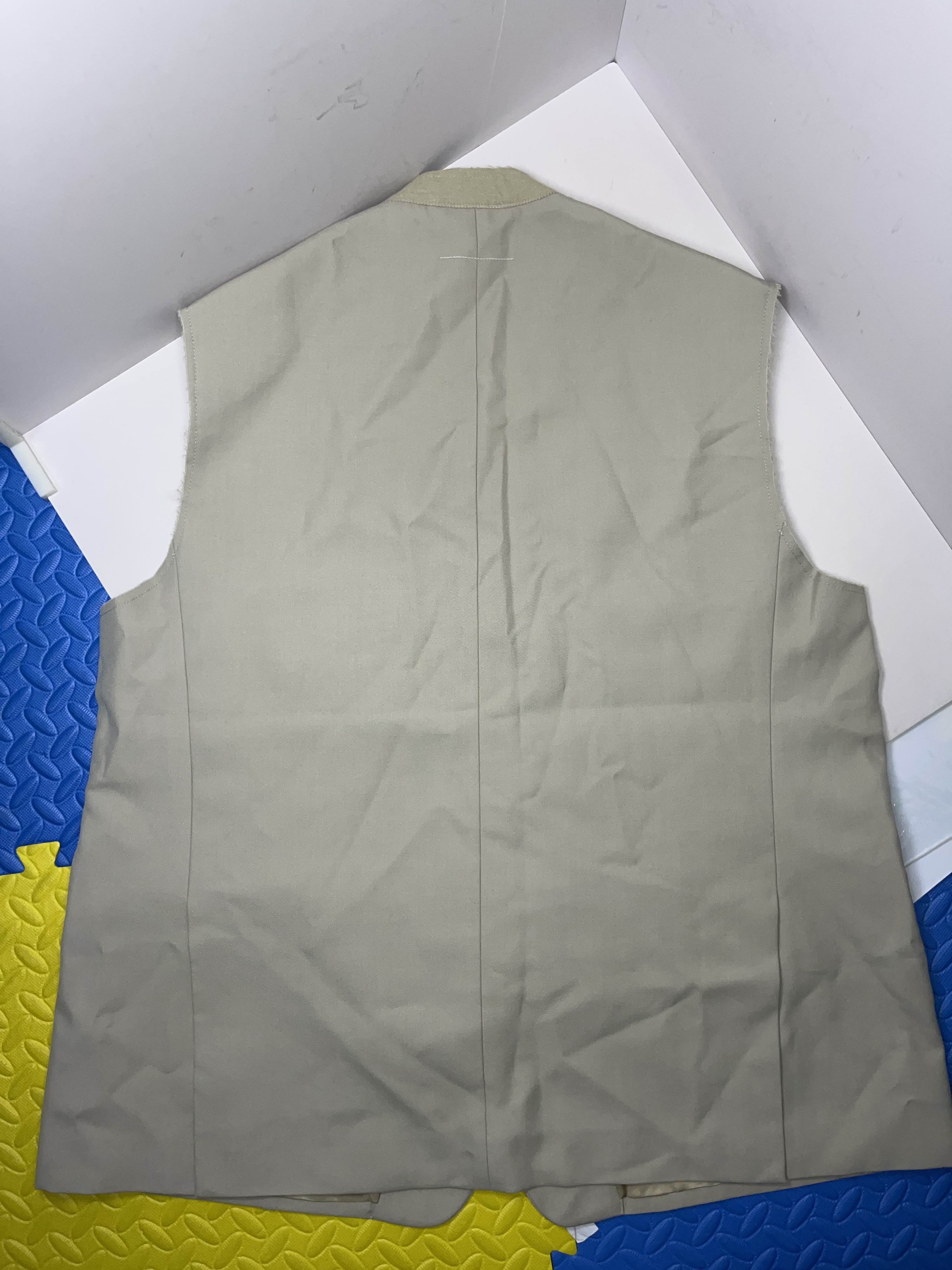 MM6 MM6 Maison Margiela Beige Sleeveless Vest Size S Size S / US 4 / IT 40 - 2 Thumbnail