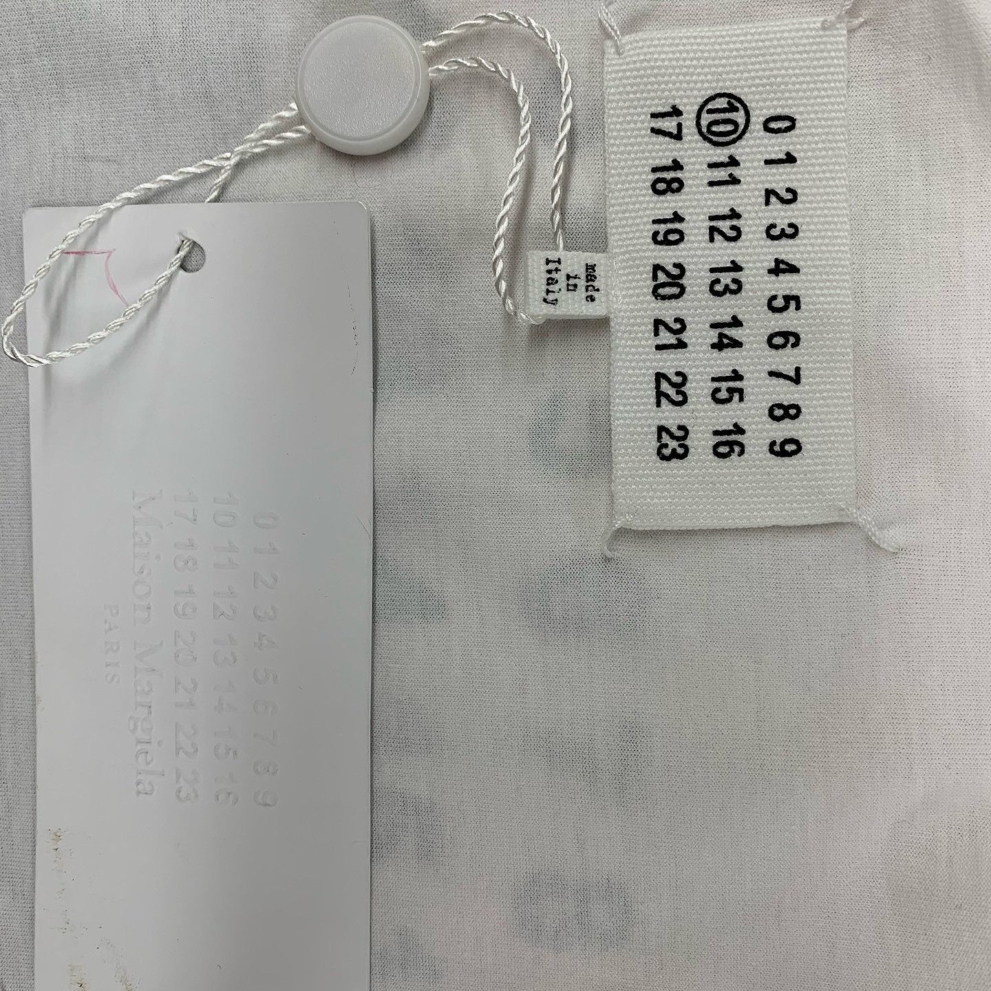 Maison Margiela Maison Margiela Numeric Logo Print T-Shirt US M Size US M / EU 48-50 / 2 - 3 Thumbnail