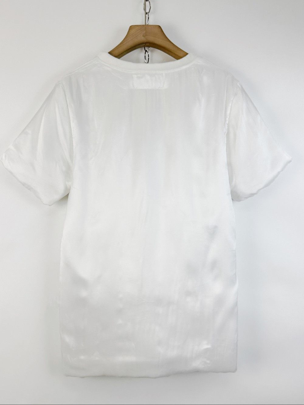 MM6 MM6 Maison Margiela Satin Short Sleeve T-Shirt Size 42 Size M / US 6-8 / IT 42-44 - 2 Thumbnail