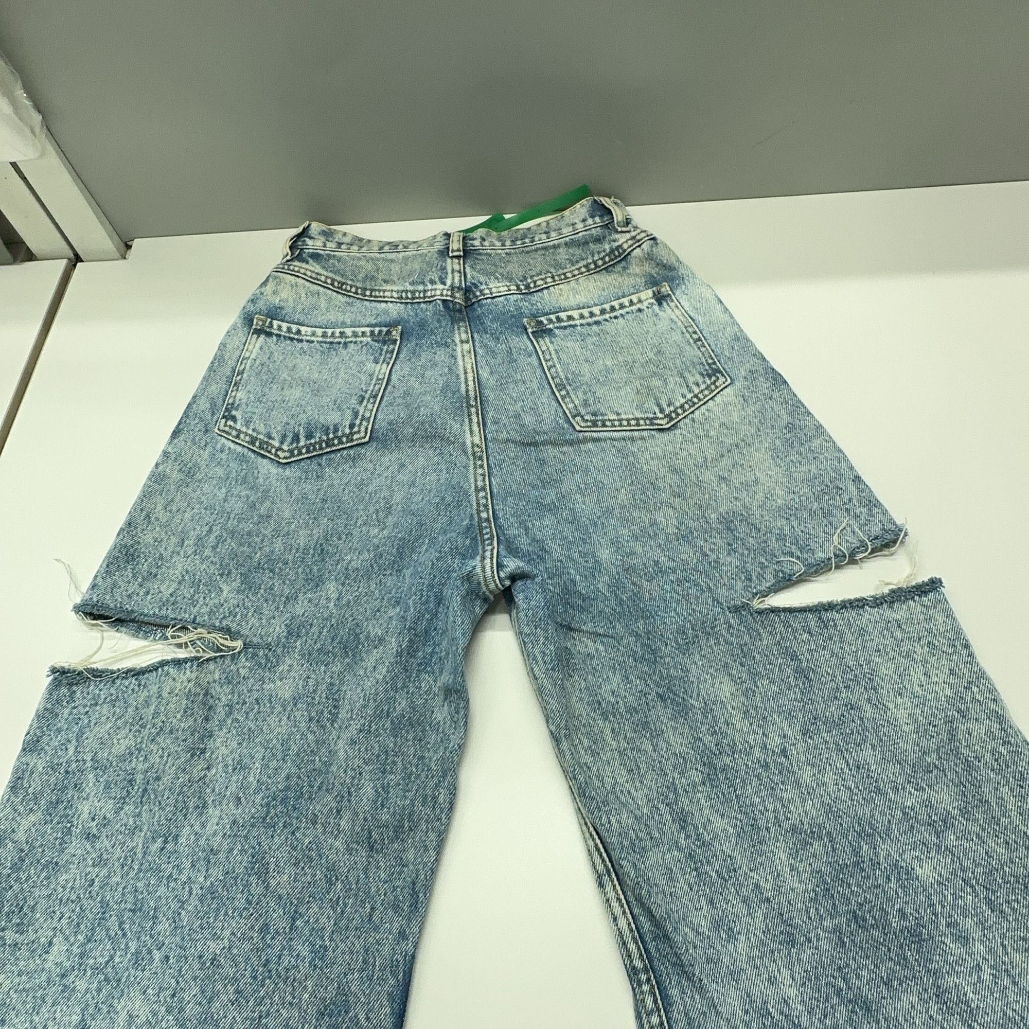 Maison Margiela Maison Margiela Distressed Jeans Size 38 Size 26" / US 2 / IT 38 - 11 Thumbnail