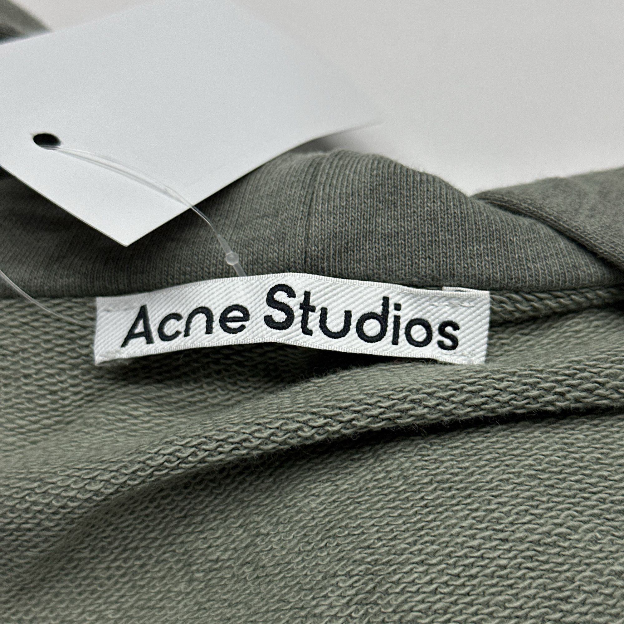 Acne Studios Acne Studios Distressed Logo Zip Hoodie Size M Size US M / EU 48-50 / 2 - 4 Thumbnail