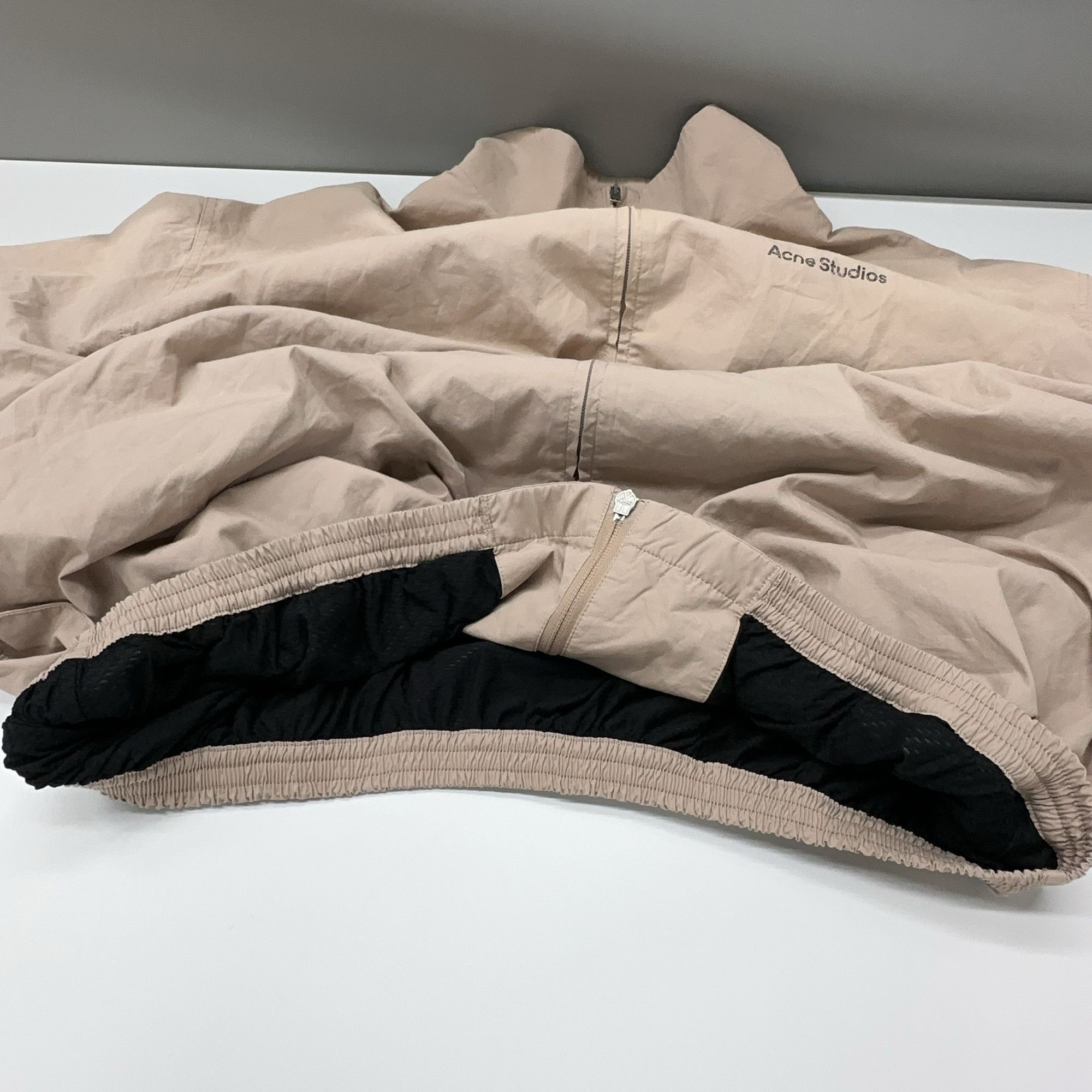 Acne Studios Acne Studios 1996 Logo Zip Jacket Size M Size US M / EU 48-50 / 2 - 12 Thumbnail