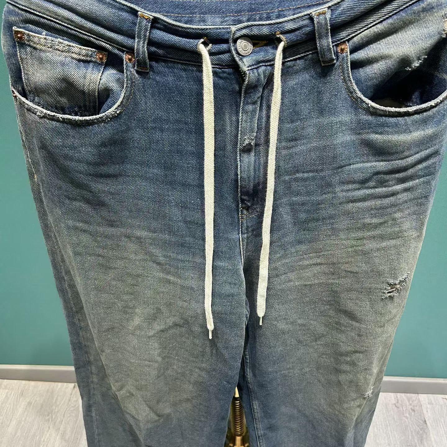 MM6 MM6 Maison Margiela Distressed Drawstring Jeans Size 27 Size 27" / US 4 / IT 40 - 6 Thumbnail
