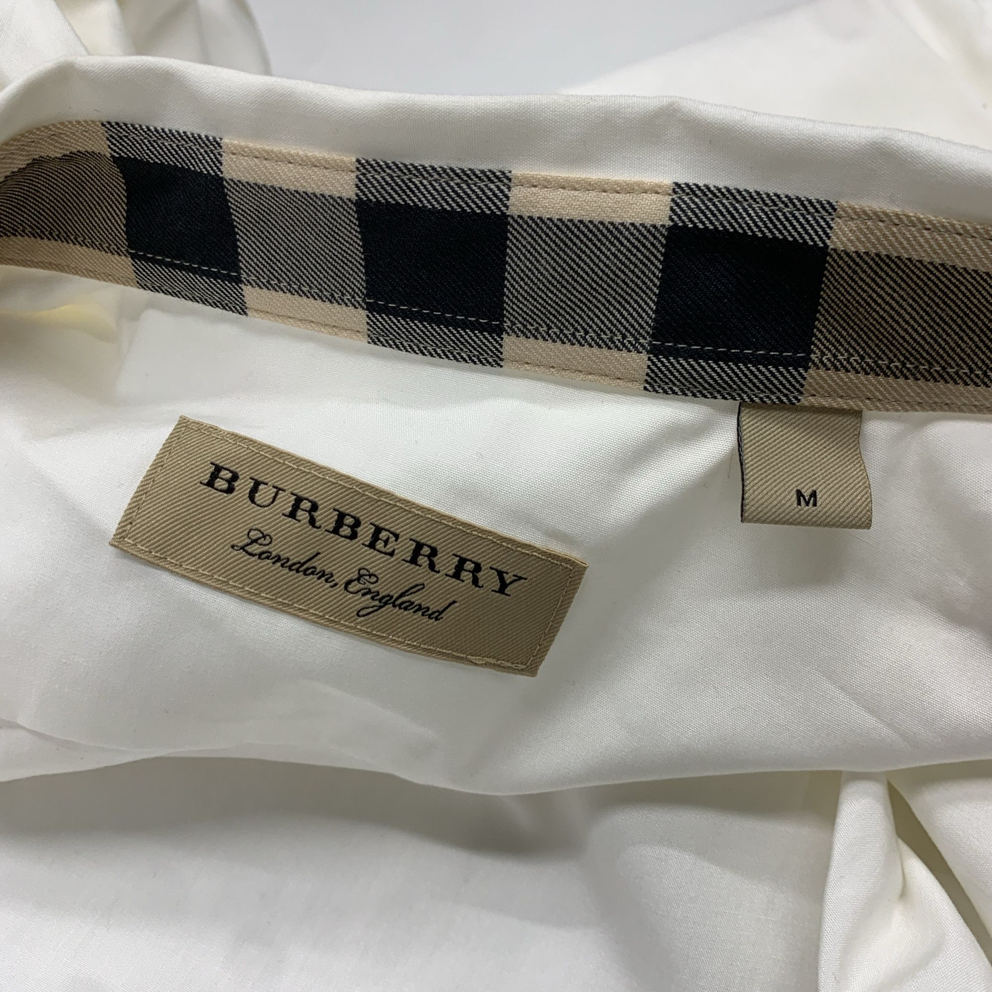 Burberry Burberry Check Collar Button Up Shirt M Size US M / EU 48-50 / 2 - 3 Thumbnail