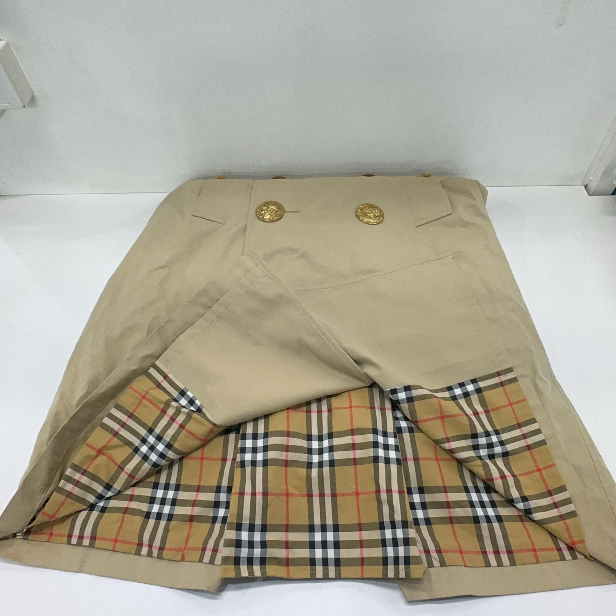 Burberry Burberry Beige Trench Coat Size M Size US M / EU 48-50 / 2 - 9 Thumbnail