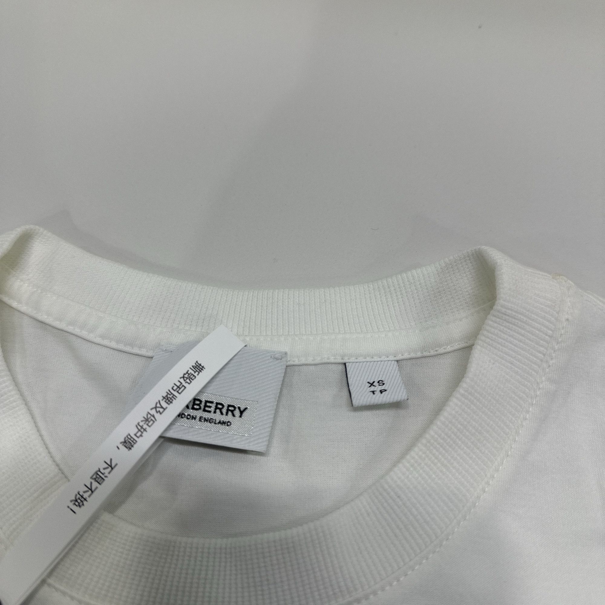 Burberry Burberry Logo Short Sleeve T-Shirt Size XS Size US XS / EU 42 / 0 - 3 Thumbnail