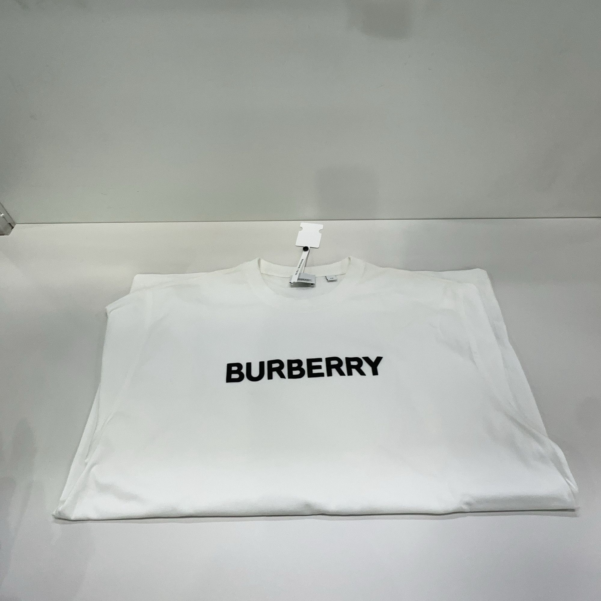 Burberry Burberry Logo Short Sleeve T-Shirt Size XS Size US XS / EU 42 / 0 - 9 Thumbnail