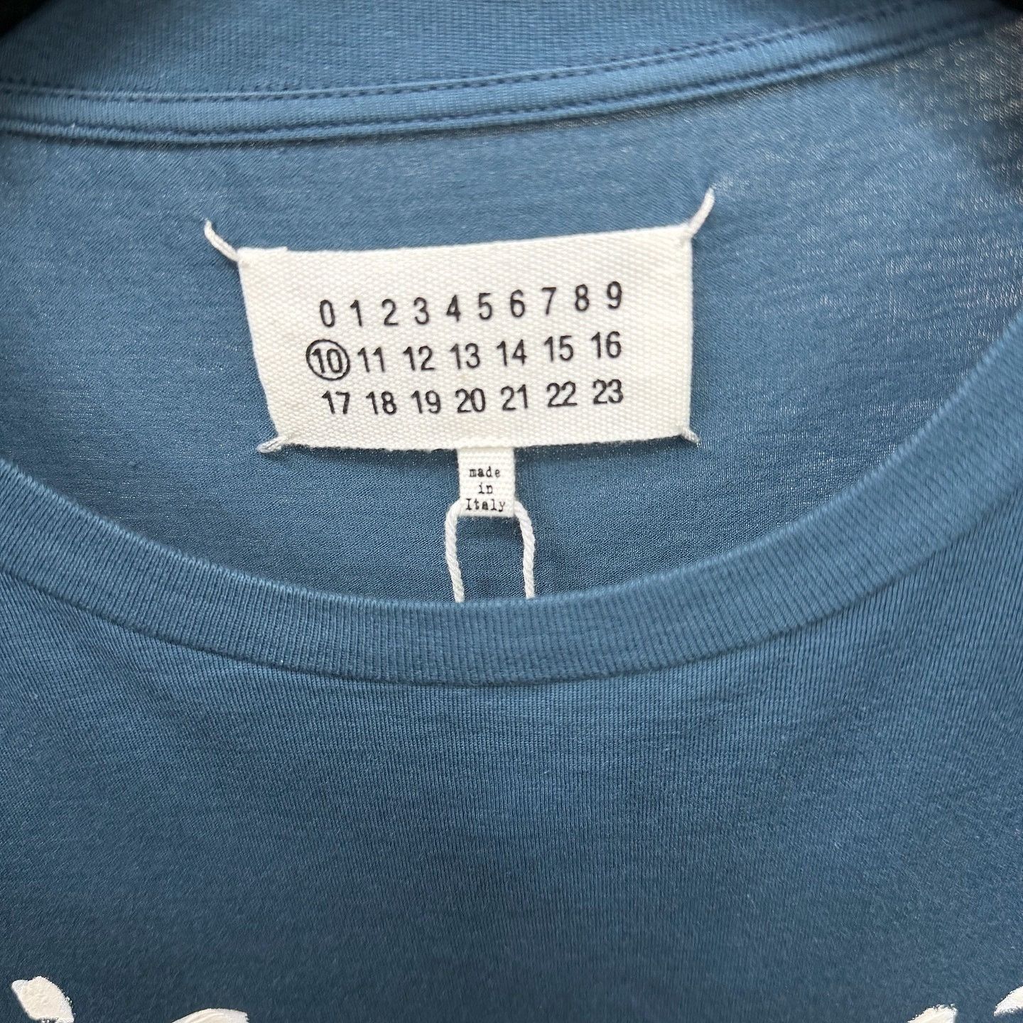 Maison Margiela Maison Margiela Brush Logo T-Shirt Size M Size US M / EU 48-50 / 2 - 3 Thumbnail