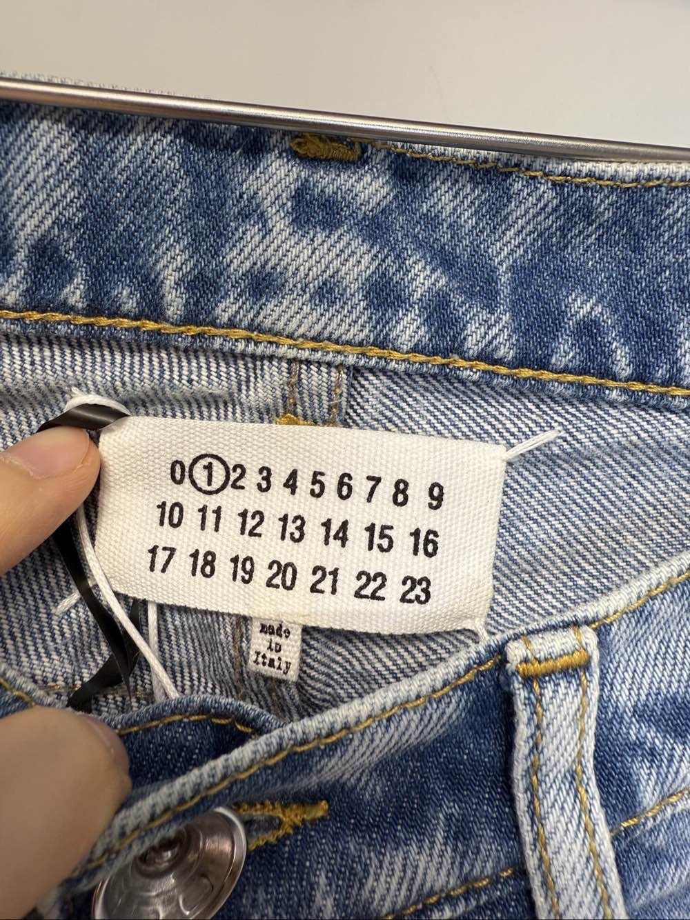 Maison Margiela Maison Margiela Wide Leg Jeans Size 38 Size 26" / US 2 / IT 38 - 3 Thumbnail