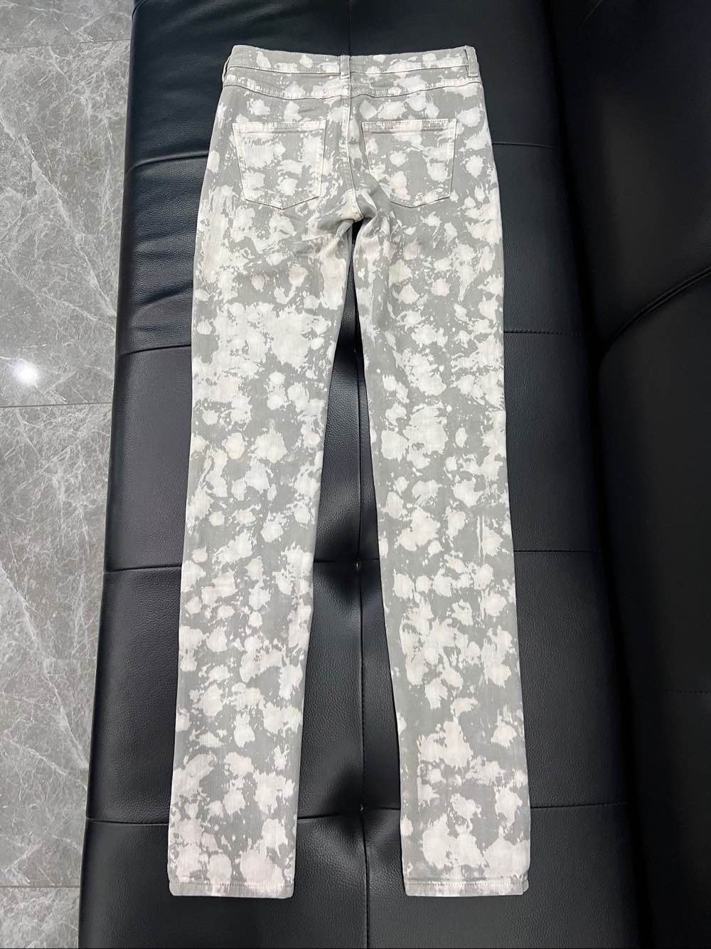 MM6 MM6 Maison Margiela Splatter Jeans Size 40 Size 27" / US 4 / IT 40 - 2 Thumbnail