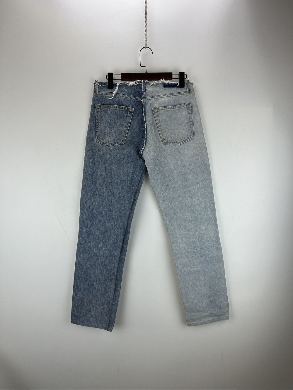 Maison Margiela Maison Margiela Two-Tone Denim Jeans Size 29 Size US 29 - 2 Thumbnail