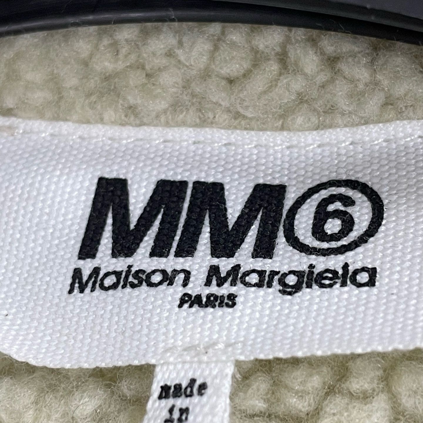 MM6 MM6 Maison Margiela Suede Mini Skirt Size 38 Size 26" / US 2 / IT 38 - 3 Thumbnail
