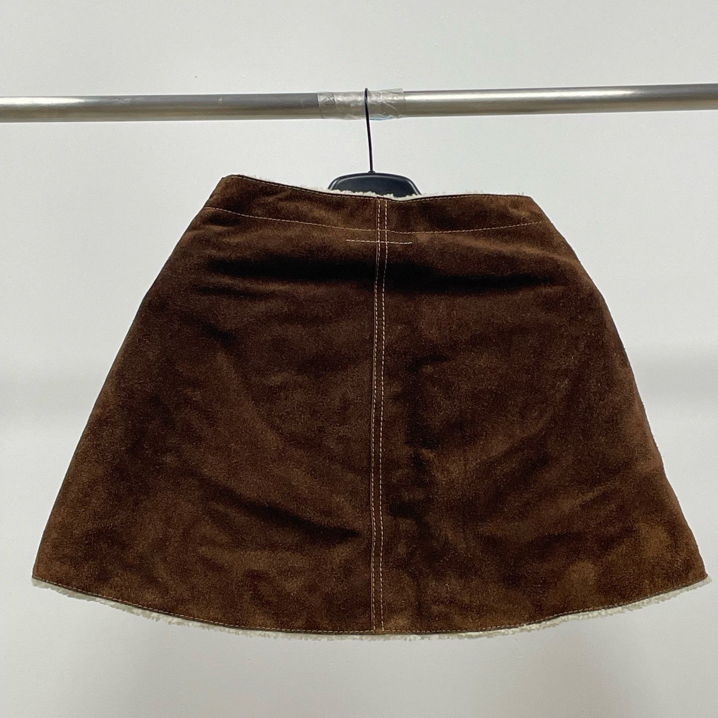 MM6 MM6 Maison Margiela Suede Mini Skirt Size 38 Size 26" / US 2 / IT 38 - 5 Thumbnail