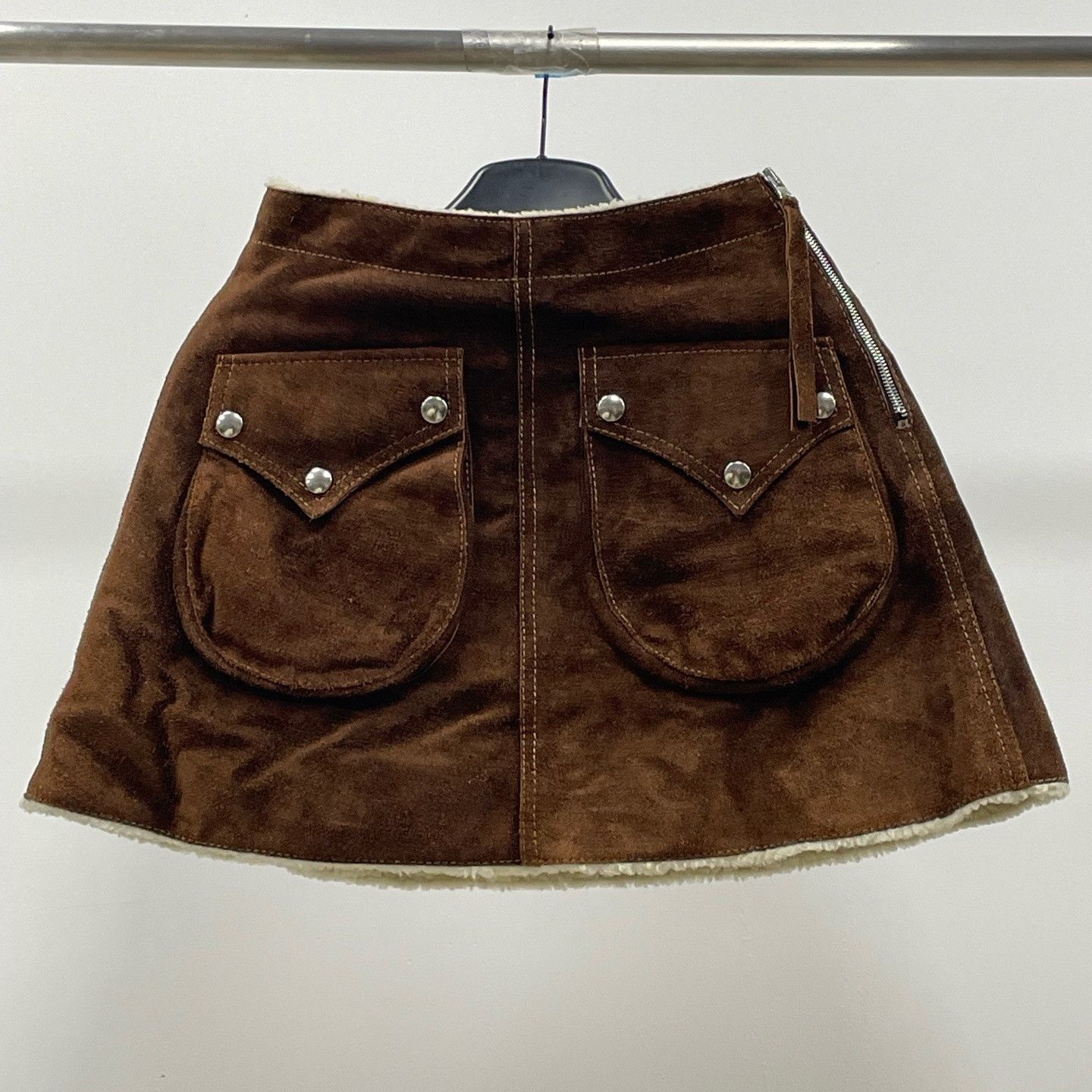 MM6 MM6 Maison Margiela Suede Mini Skirt Size 38 Size 26" / US 2 / IT 38 - 2 Thumbnail