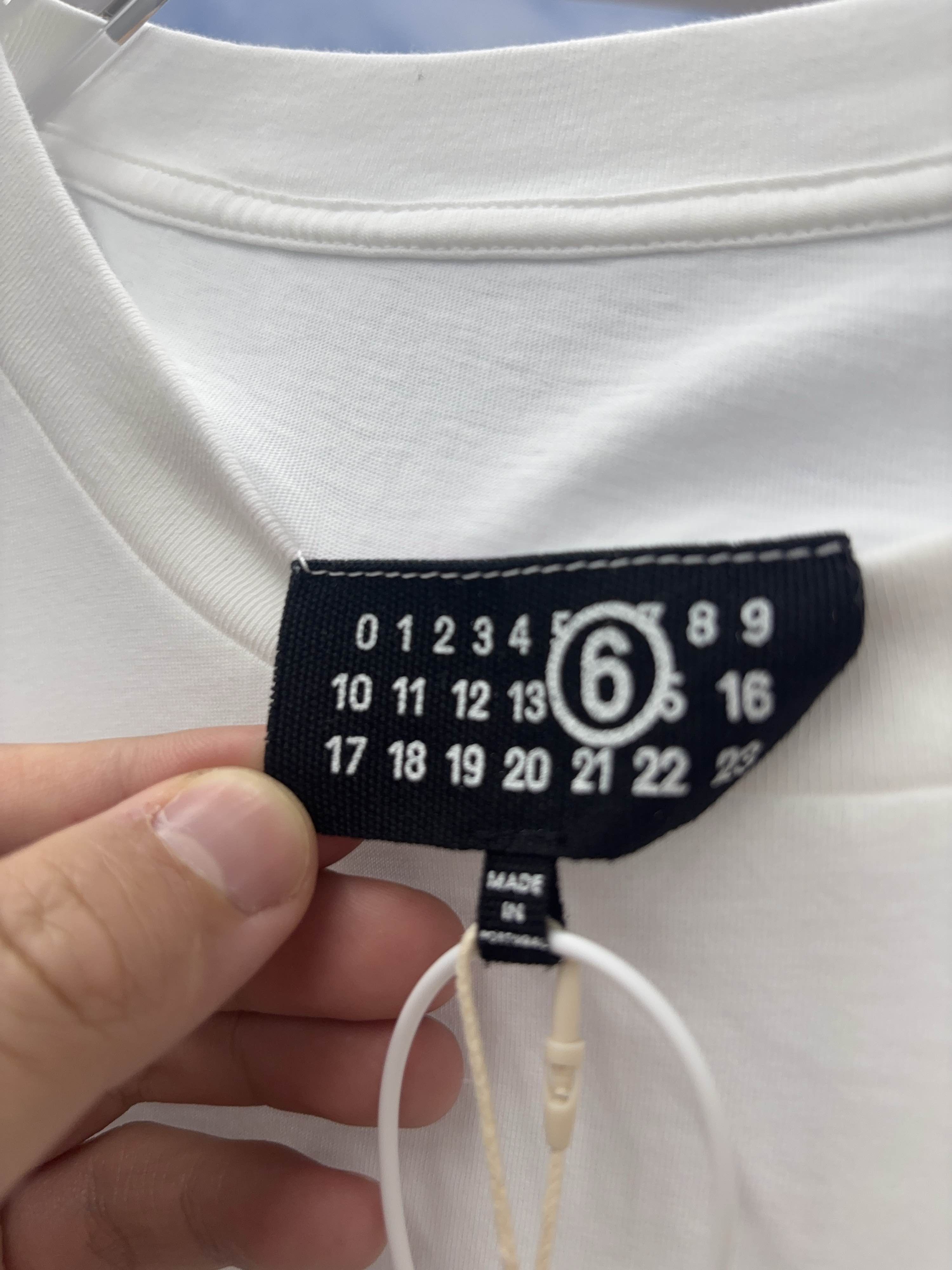 MM6 MM6 Maison Margiela Logo Print Long Sleeve T-Shirt US L Size US L / EU 52-54 / 3 - 3 Thumbnail