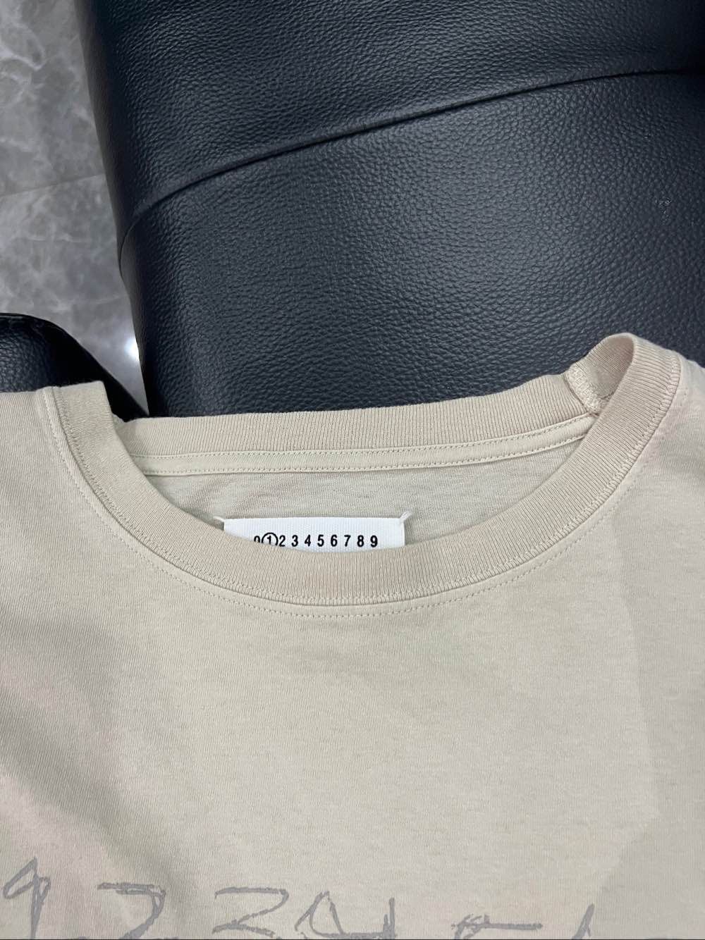 Maison Margiela Maison Margiela Numeric Graphic T-Shirt Size XL Size XL / US 12-14 / IT 48-50 - 5 Thumbnail