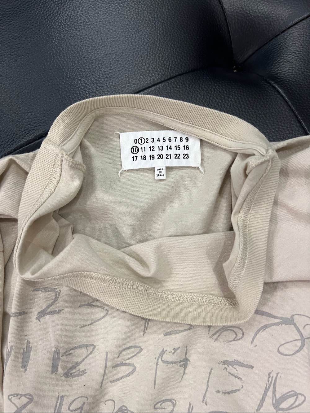 Maison Margiela Maison Margiela Numeric Graphic T-Shirt Size XL Size XL / US 12-14 / IT 48-50 - 10 Thumbnail