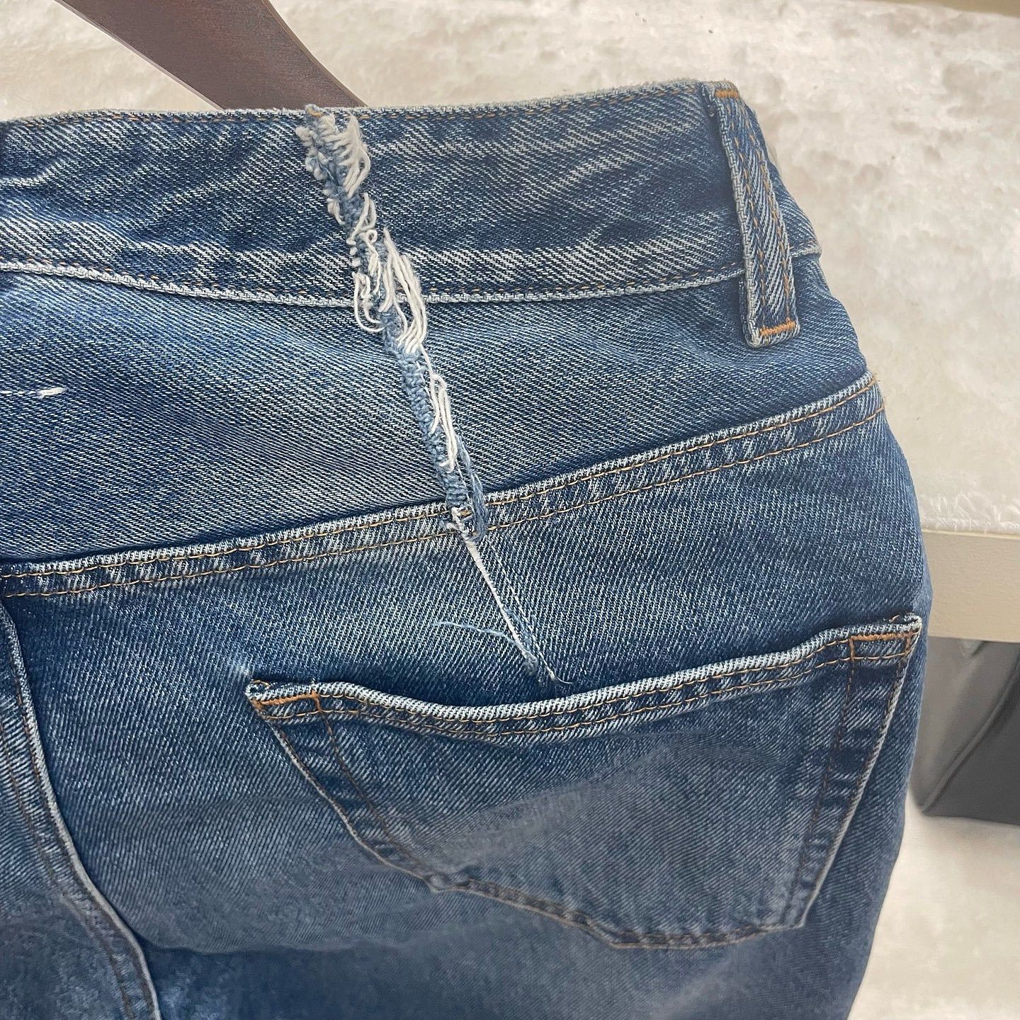 MM6 MM6 Maison Margiela Distressed Denim Jeans Size 38 Size 26" / US 2 / IT 38 - 6 Thumbnail