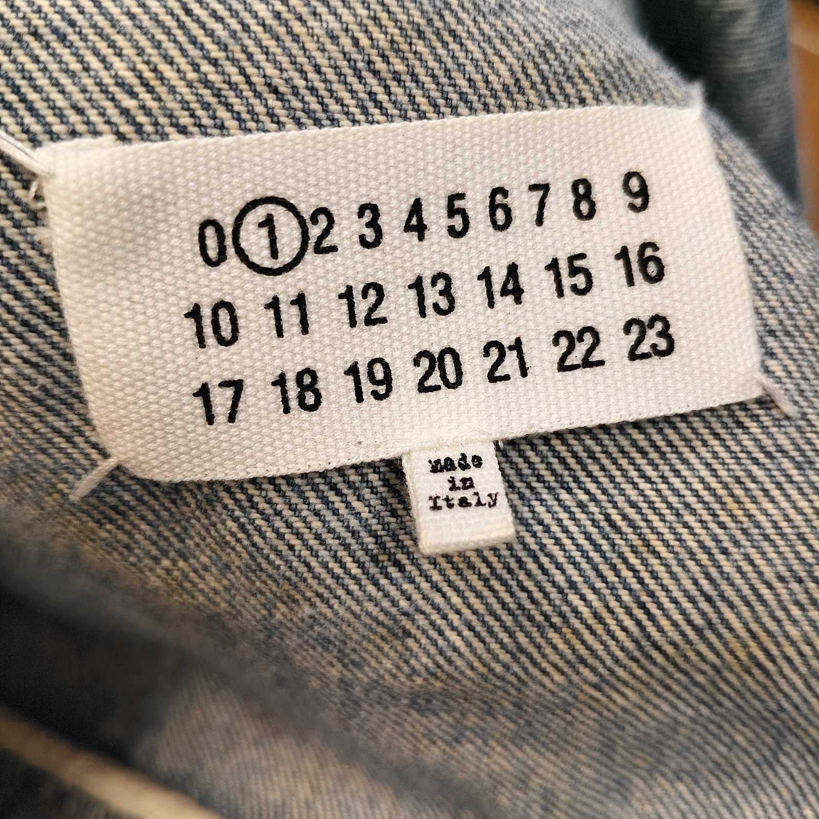 Maison Margiela Maison Margiela Acid Wash Denim Jacket Size XS Size XS / US 0-2 / IT 36-38 - 3 Thumbnail