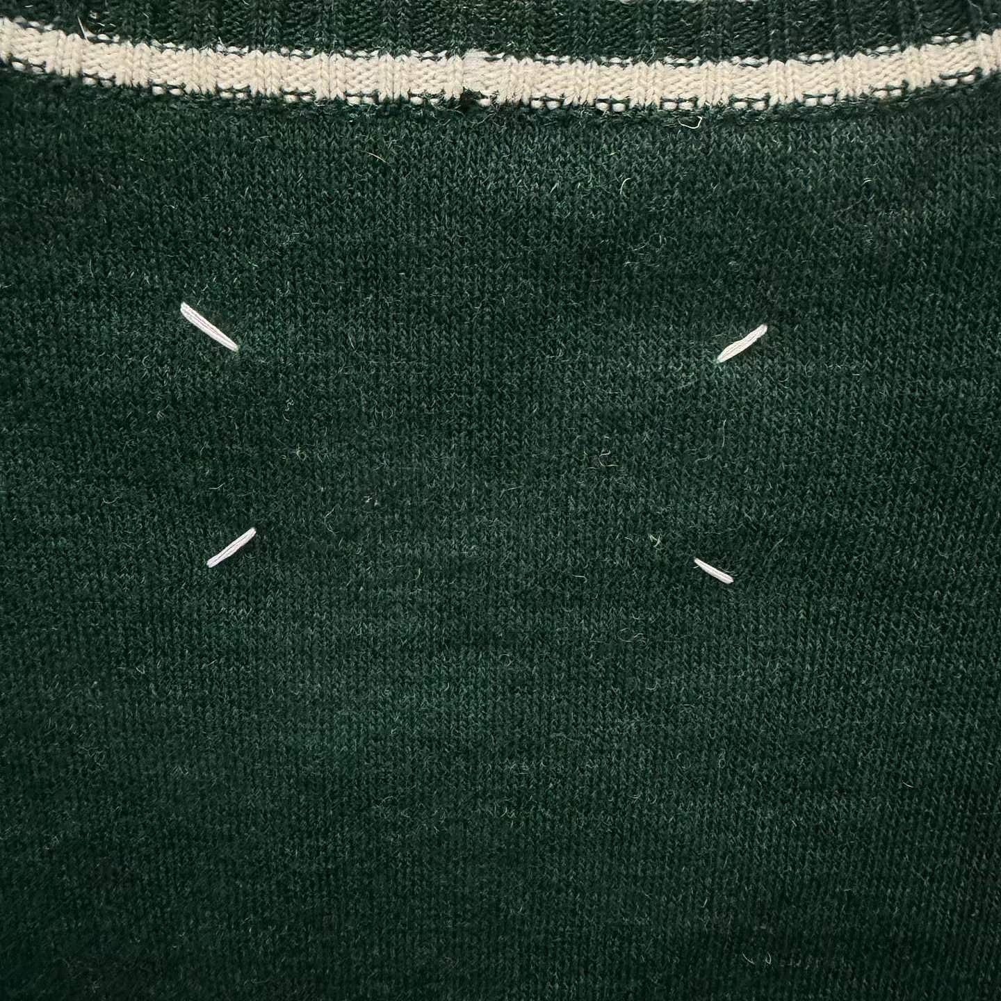 Maison Margiela Maison Margiela Green V-Neck Sweater Size S Size US S / EU 44-46 / 1 - 5 Thumbnail