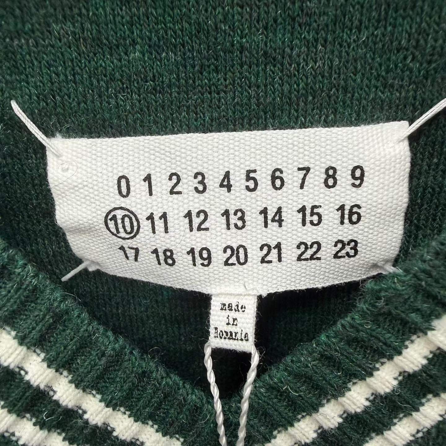Maison Margiela Maison Margiela Green V-Neck Sweater Size S Size US S / EU 44-46 / 1 - 3 Thumbnail