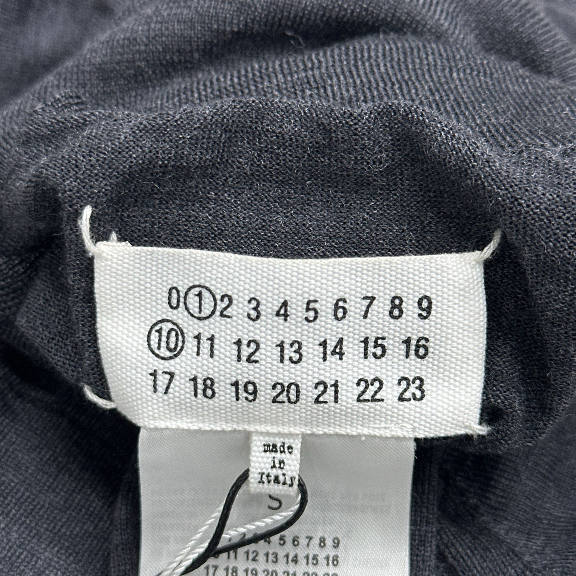 Maison Margiela Maison Margiela Turtleneck Sweater Dark Gray Size S Size US S / EU 44-46 / 1 - 3 Thumbnail