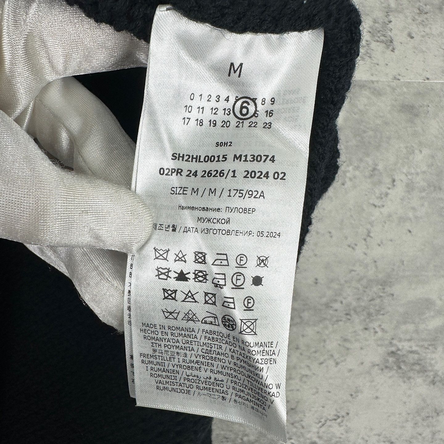 Maison Margiela MM6 Maison Margiela Numeric Logo Sweater Size M Size US M / EU 48-50 / 2 - 4 Thumbnail