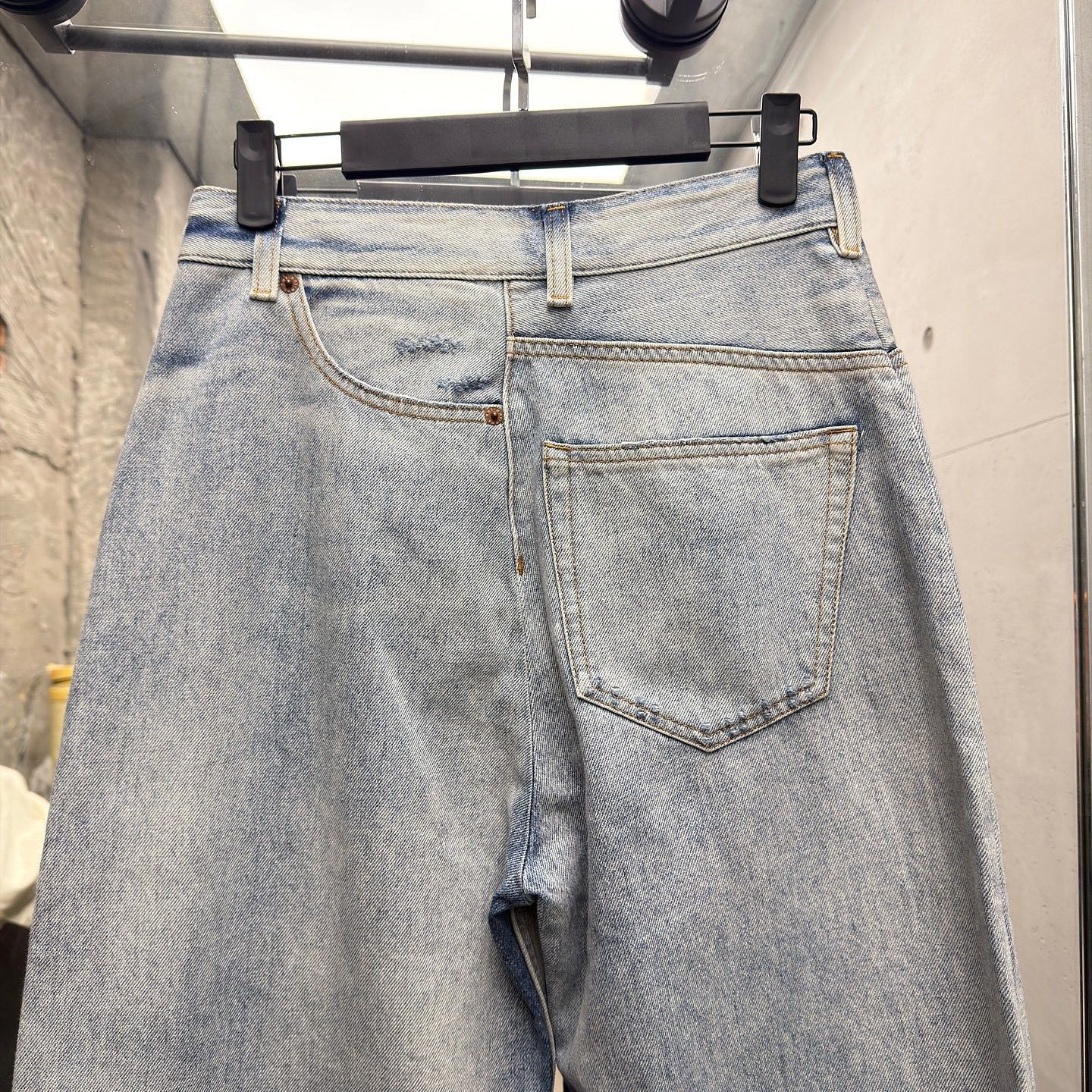 MM6 MM6 Maison Margiela Distressed Jeans Size 25 Size 25" / US 0 / IT 36 - 7 Thumbnail