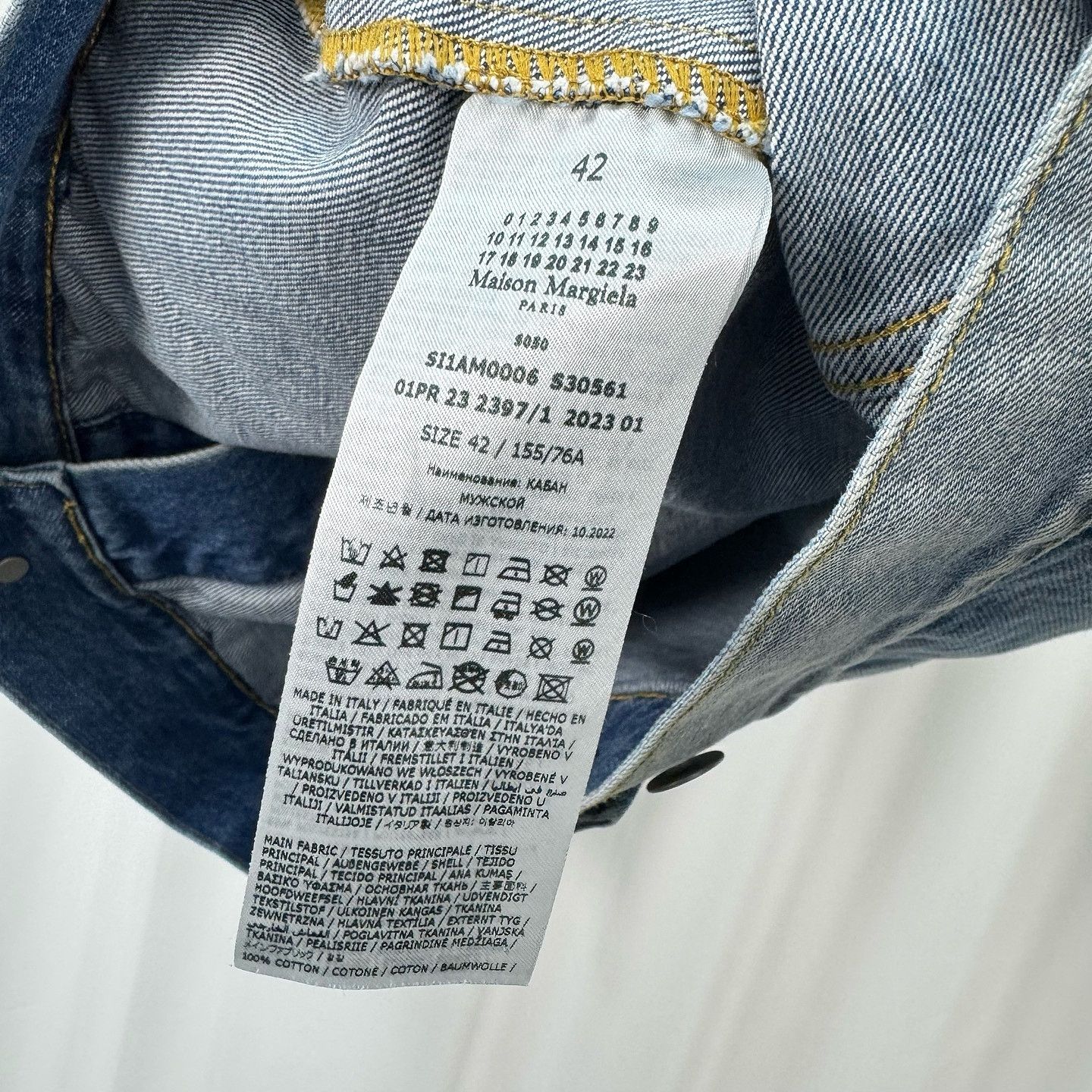 Maison Margiela Maison Margiela Frayed Collar Denim Jacket Size XS Size US XS / EU 42 / 0 - 4 Thumbnail