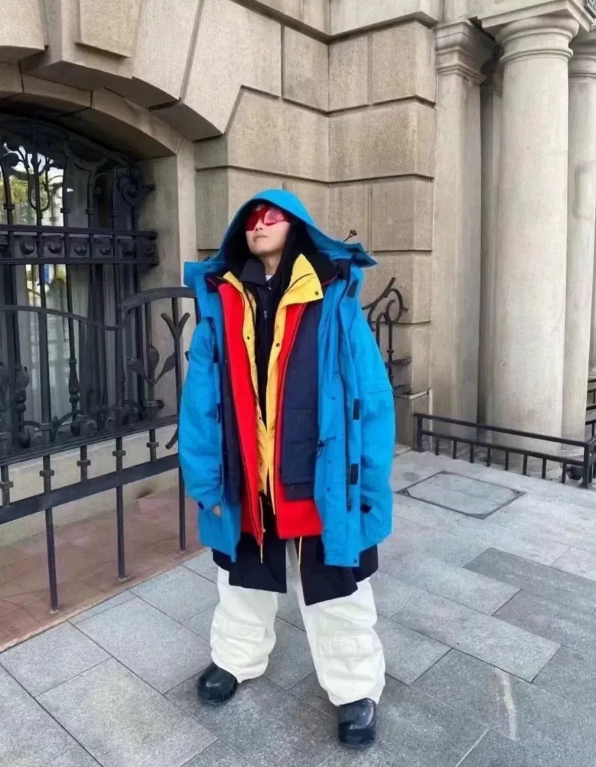 Balenciaga Balenciaga 18FW 7-Layer Blue Coat Size US M / EU 48-50 / 2 - 6 Thumbnail