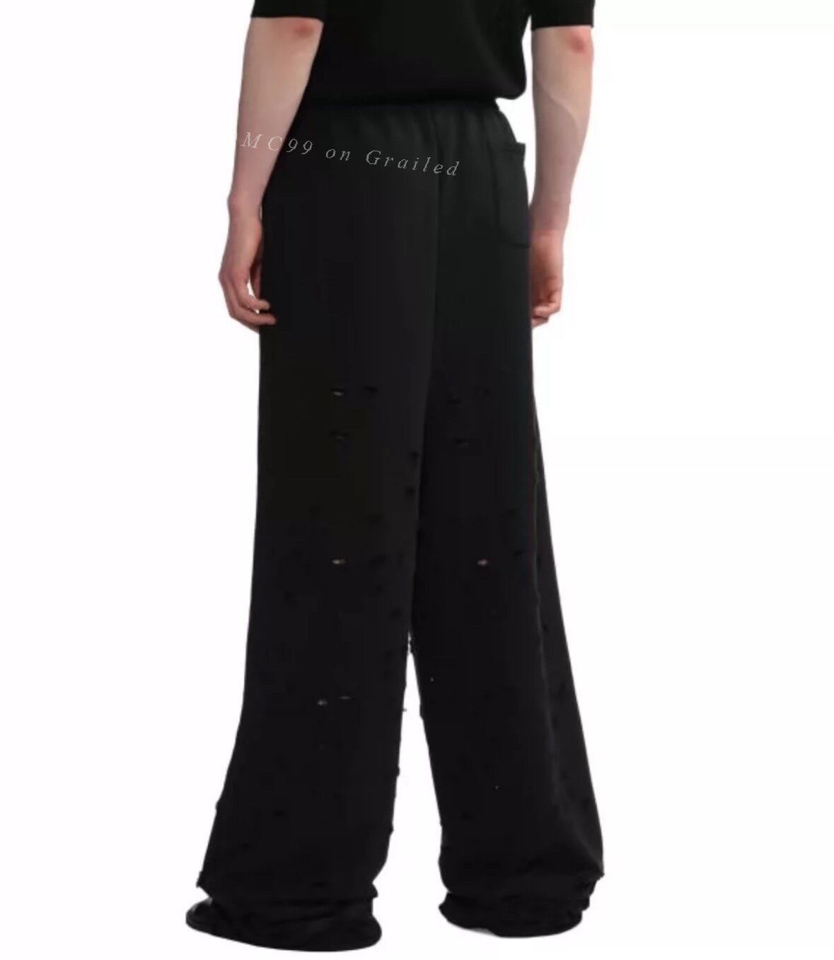 Vetements Vetements SS23 Baggy Distressed Sweatpants Size US 30 / EU 46 - 9 Thumbnail