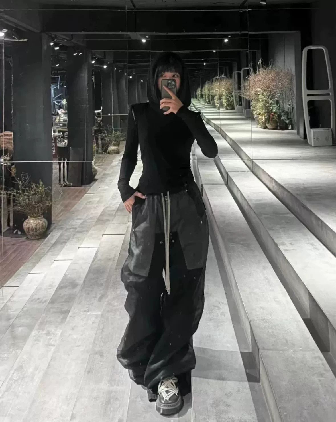 Rick Owens Rick Owens 2024 Runway Bela Size US 32 / EU 48 - 5 Thumbnail