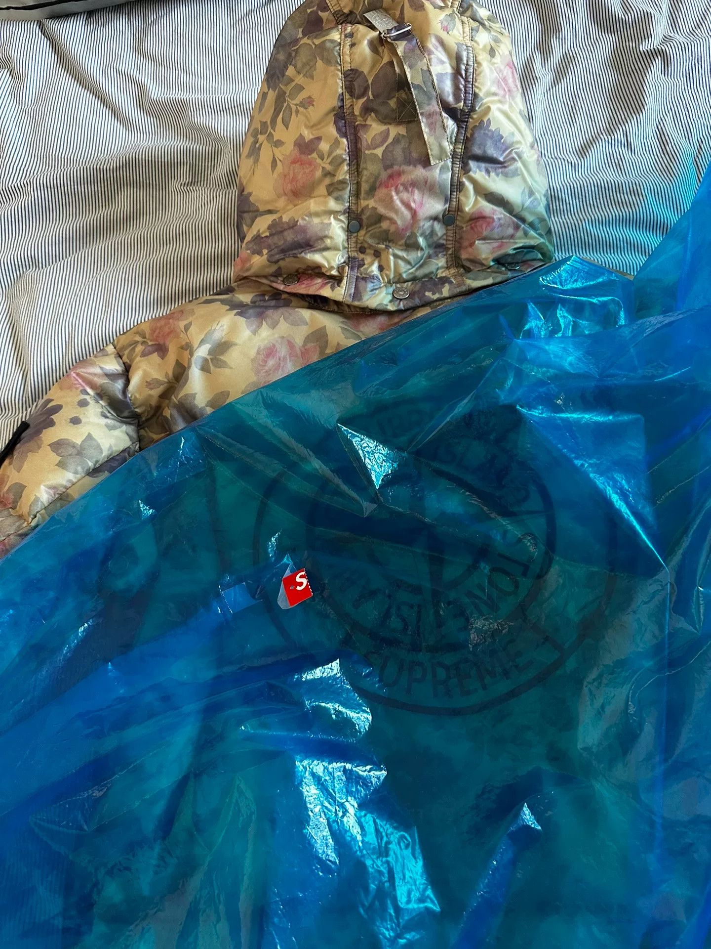 Stone Island Stone Island x Supreme Down Jacket L Size US L / EU 52-54 / 3 - 9 Thumbnail
