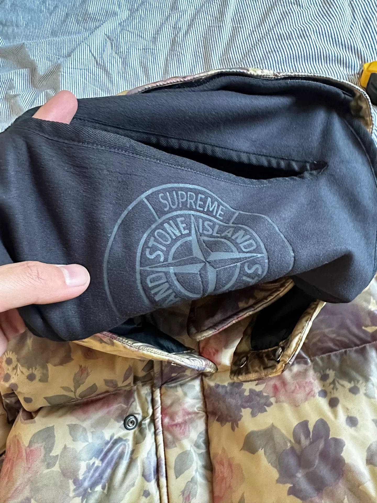Stone Island Stone Island x Supreme Down Jacket L Size US L / EU 52-54 / 3 - 6 Thumbnail