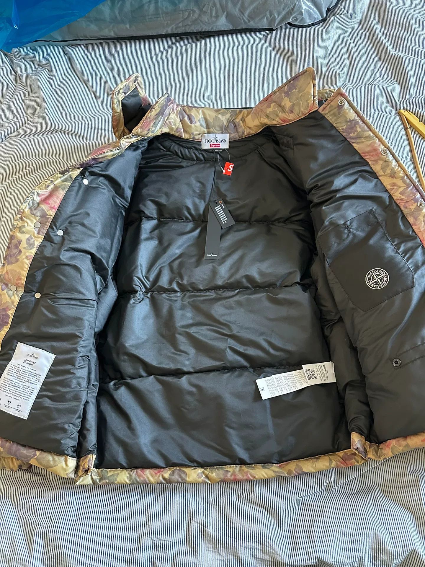 Stone Island Stone Island x Supreme Down Jacket L Size US L / EU 52-54 / 3 - 2 Thumbnail