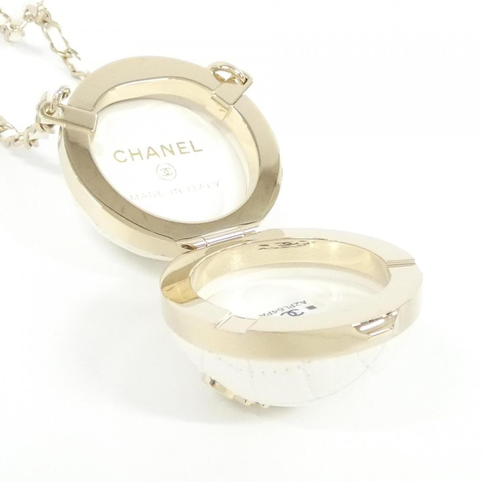 Chanel Chanel AP4945 Accessory Bag Charm Size ONE SIZE - 4 Thumbnail