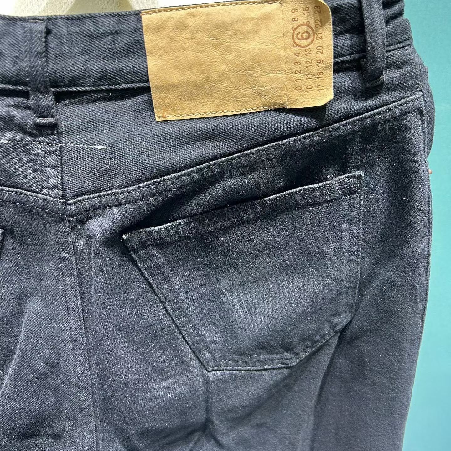 MM6 MM6 Maison Margiela Black Drawstring Jeans Size 27 Size 27" / US 4 / IT 40 - 6 Thumbnail