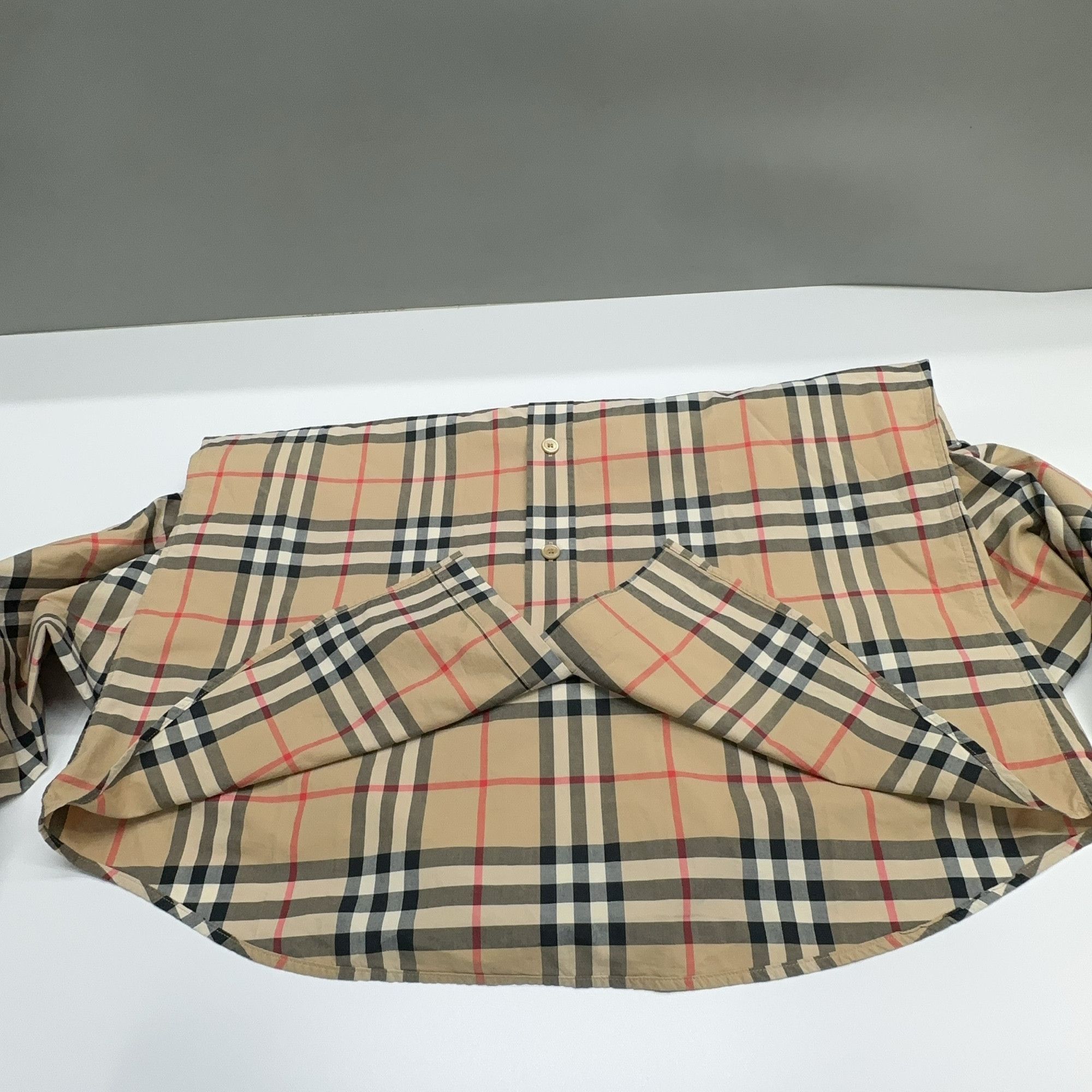 Burberry Burberry Classic Check Button Up Shirt Size L Size US L / EU 52-54 / 3 - 8 Thumbnail