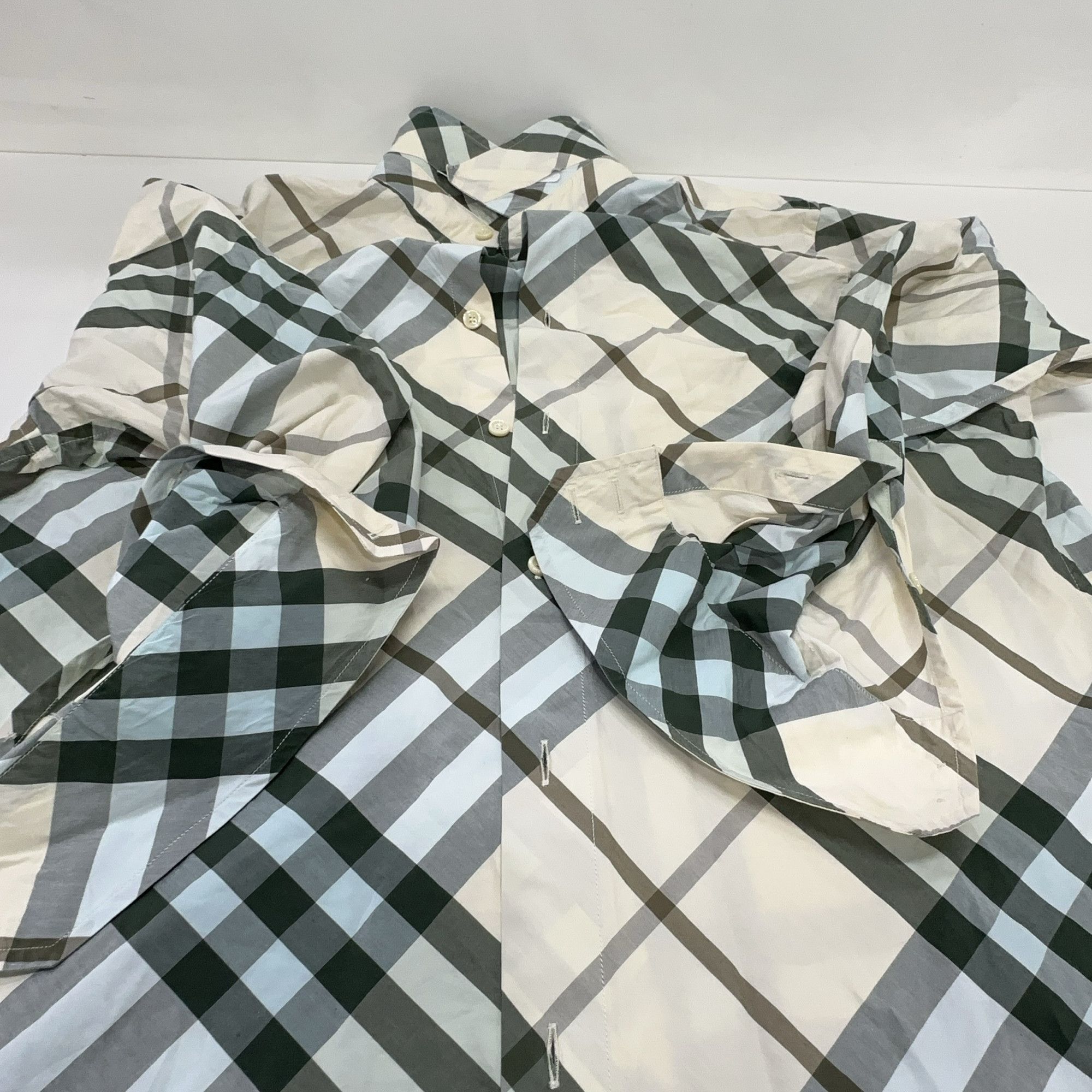 Burberry Burberry Check Print Button Up Shirt Size M Size US M / EU 48-50 / 2 - 10 Thumbnail