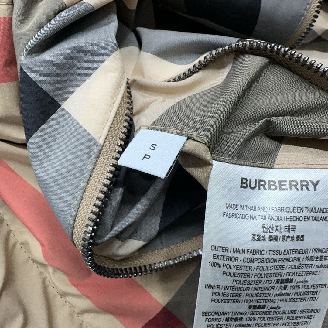 Burberry Burberry Reversible Check Hooded Jacket Size S Size US S / EU 44-46 / 1 - 6 Thumbnail