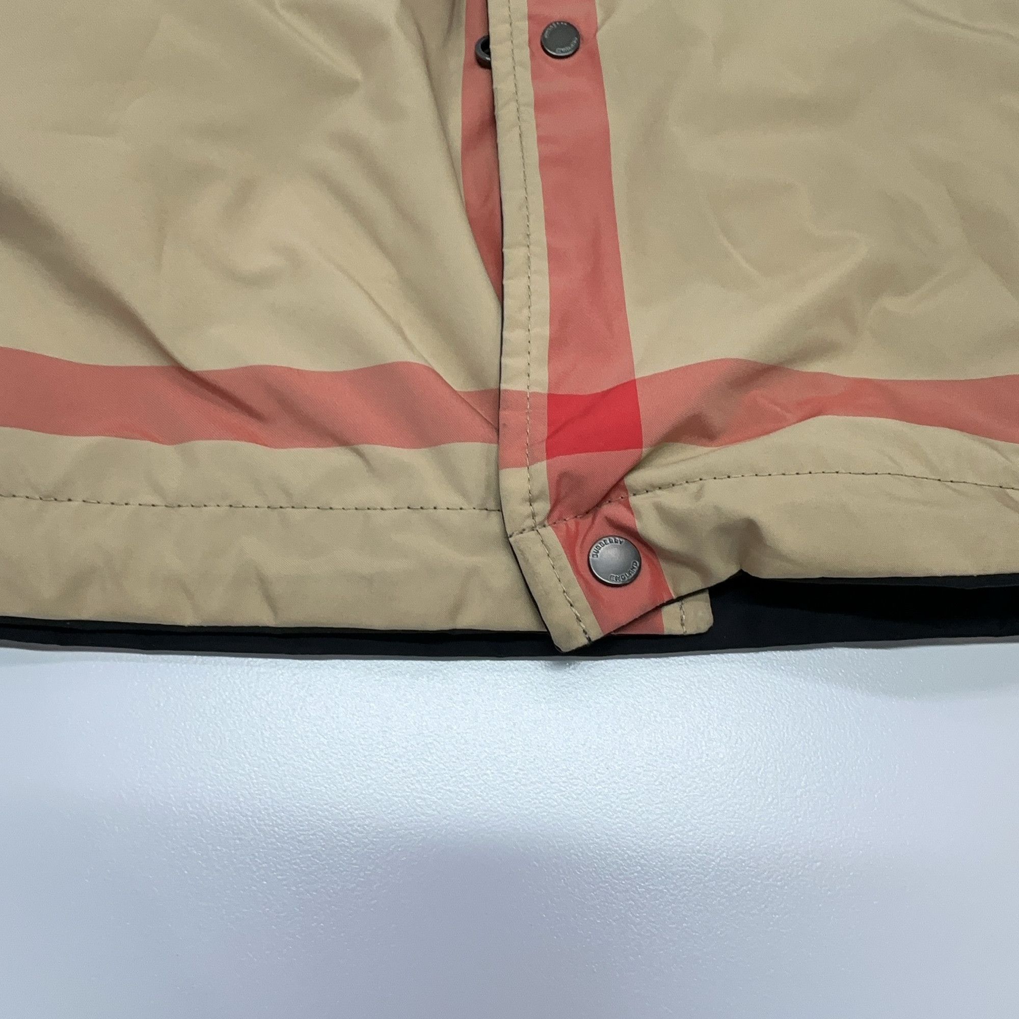 Burberry Burberry Reversible Check Hooded Jacket Size XL Size US XL / EU 56 / 4 - 17 Thumbnail