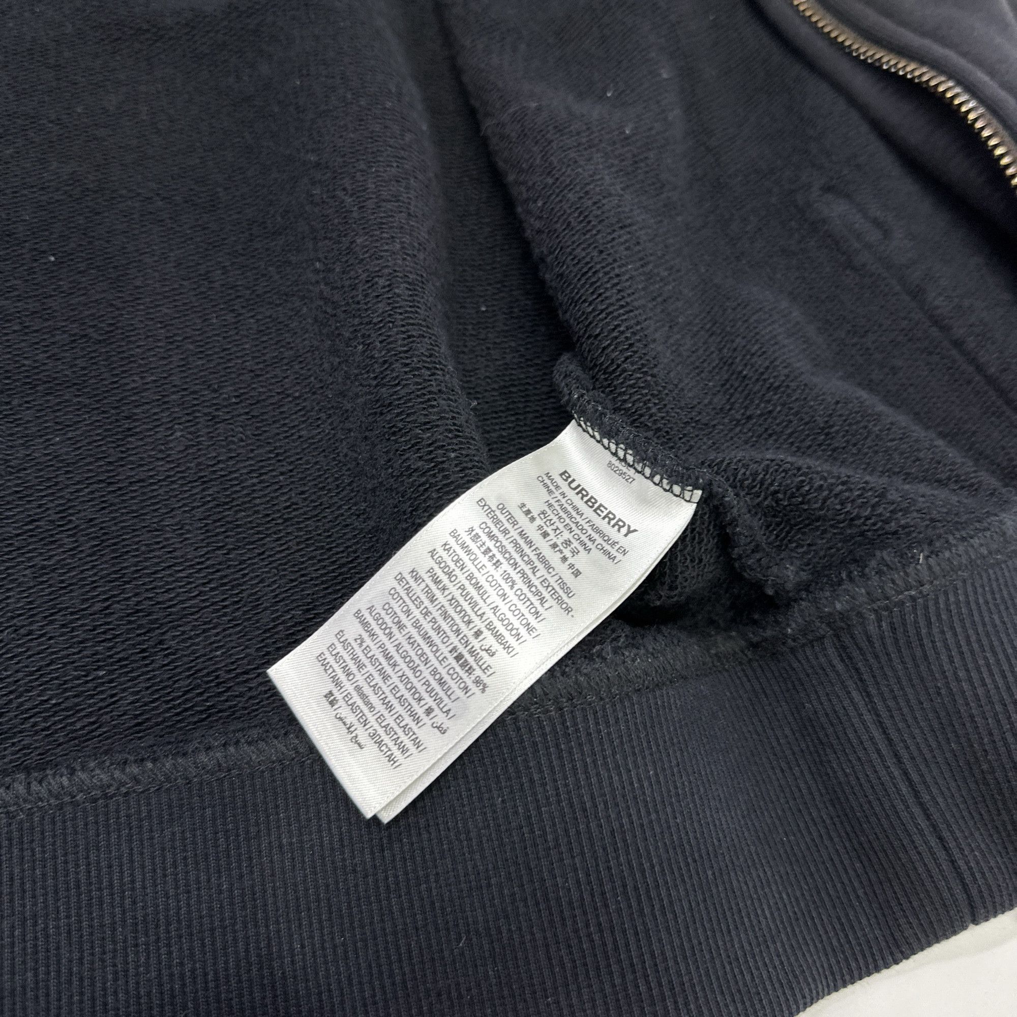 Burberry Burberry Logo Tape Zip Hoodie Size XL Size US XL / EU 56 / 4 - 4 Thumbnail