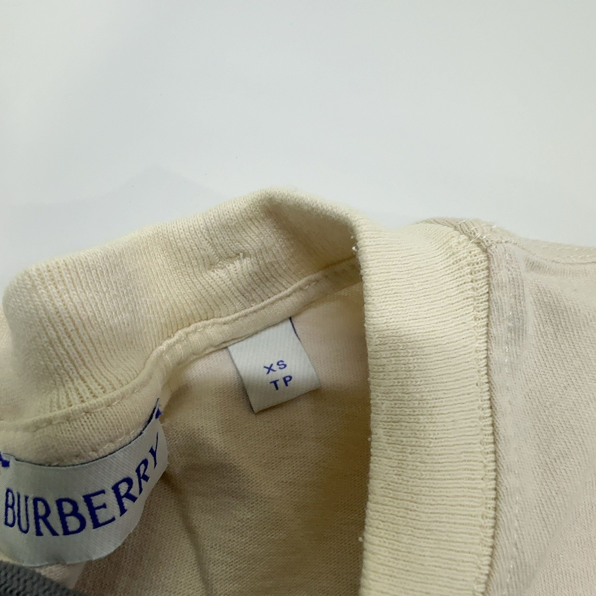 Burberry Burberry Equestrian Knight Logo Mini Dress Size XS Size XS / US 0-2 / IT 36-38 - 5 Thumbnail