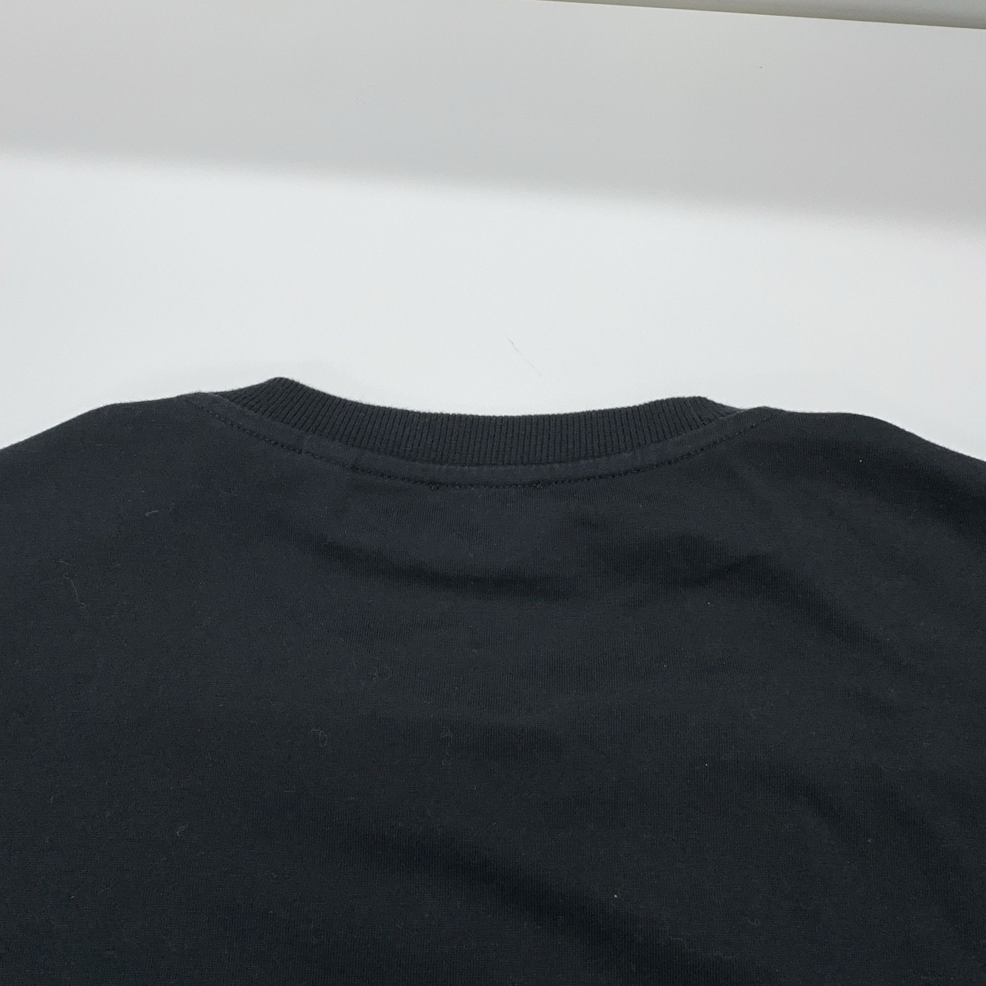 Burberry Burberry Logo Patch T-Shirt Size XL Size US XL / EU 56 / 4 - 10 Thumbnail